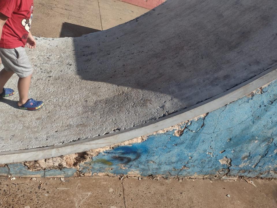 Foto 7 de 11 — Skatistas pedem por reforma em pista de skate do Iguatemi